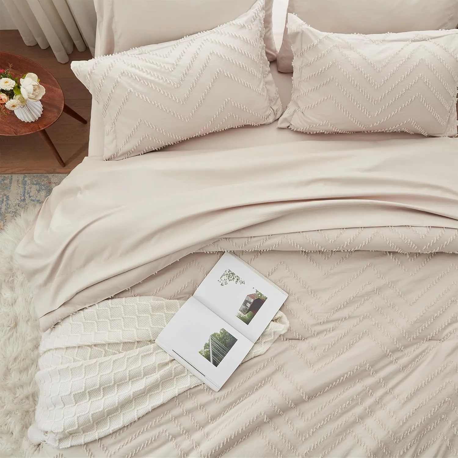 Anluoer Twin Comforter Set, Khaki Tufted Bed in a Bag 5 Pieces with comforters and Sheets, All Season Bedding Sets with 1 Comforter, 1 PillowShams, 1 Pillowcases, 1 Flat Sheet, 1 Fitted Sheet