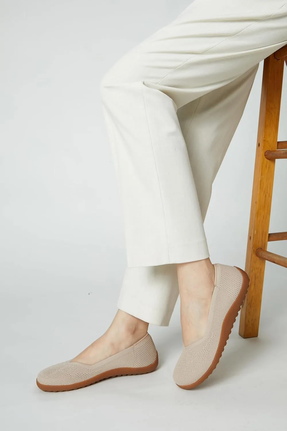 Arromic Women Flats Comfortale V-Cut Flat Shoes for Women Ballet Flats Wide Toe Box