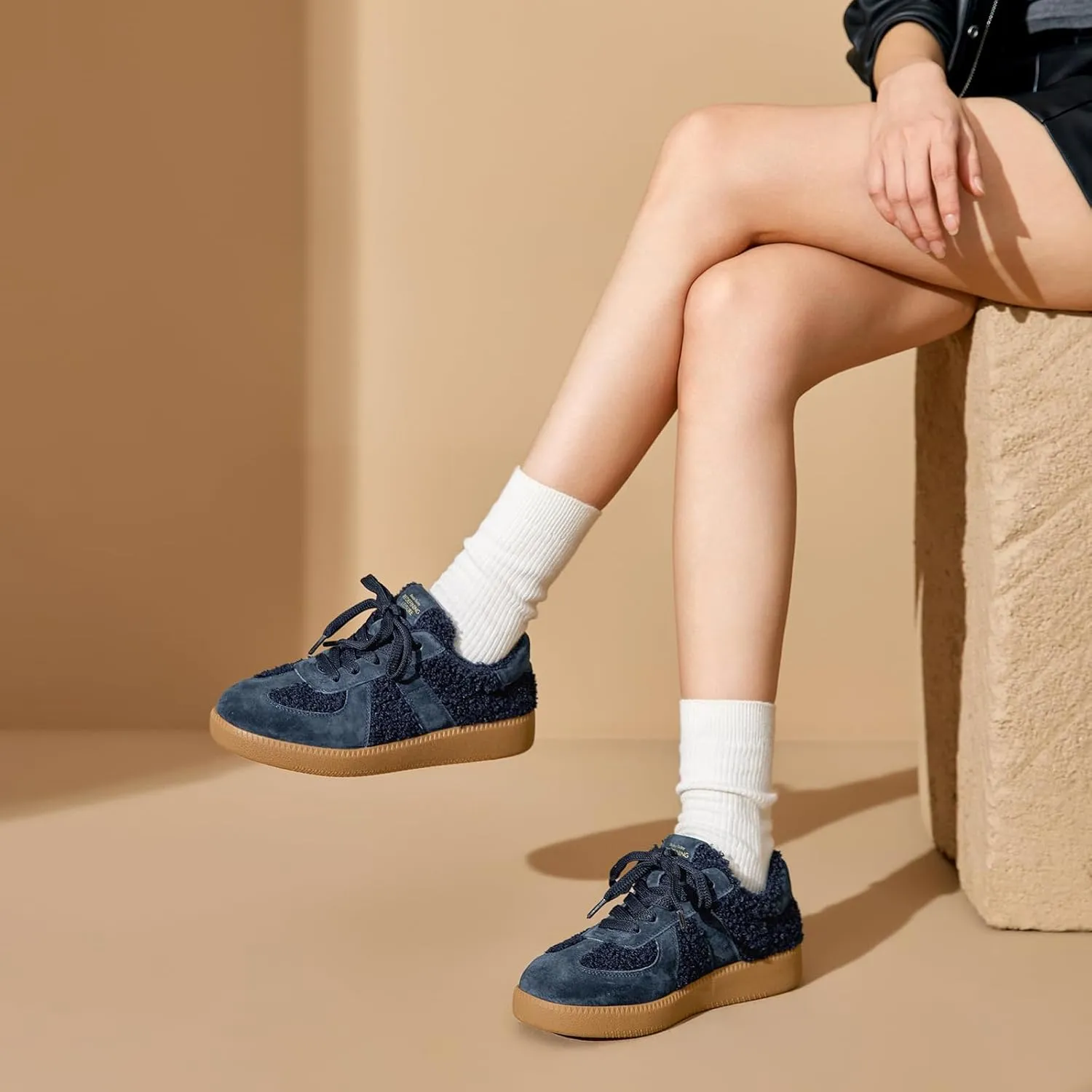 BEAU TODAY Sneaker Boots for Women,Fur Lined Winter Shoes for Women,Comfortable Platform Leather Retro OG Sneakers,Slip-on Tennis Runnig Trainer Shoes