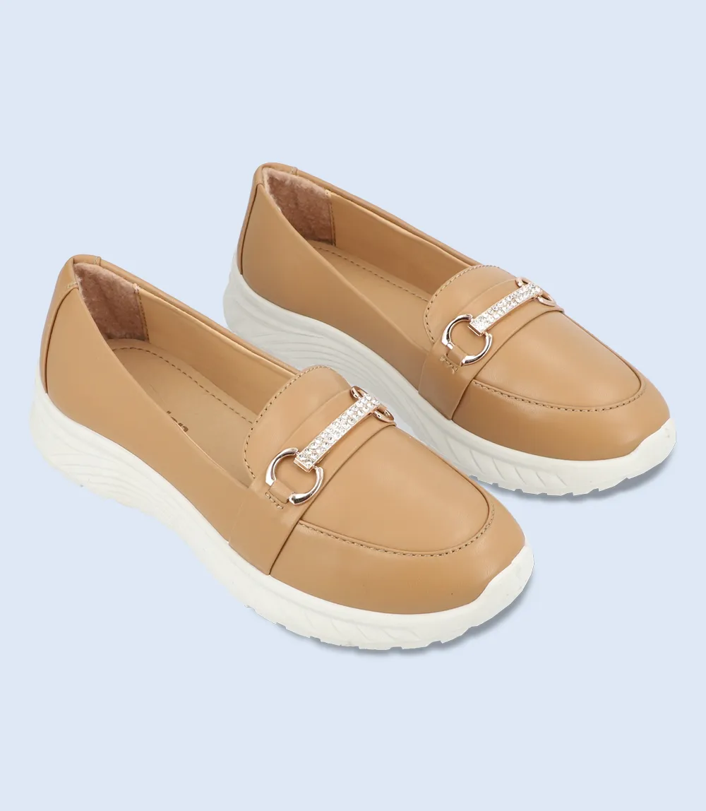 BW10152-BEIGE-Women Moccasin