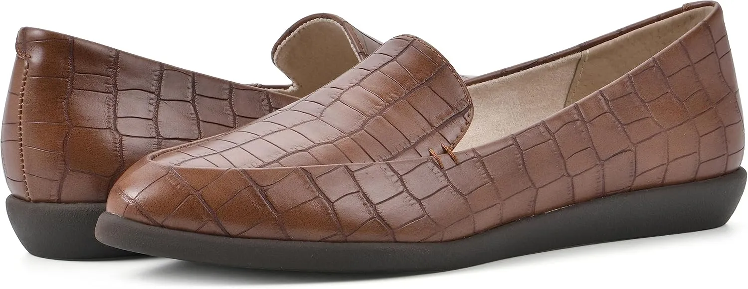 CLIFFS BY WHITE MOUNTAIN Women's Mint Tailored Loafer Flat