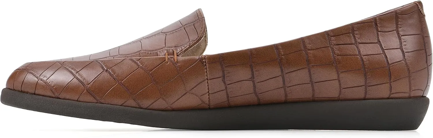 CLIFFS BY WHITE MOUNTAIN Women's Mint Tailored Loafer Flat