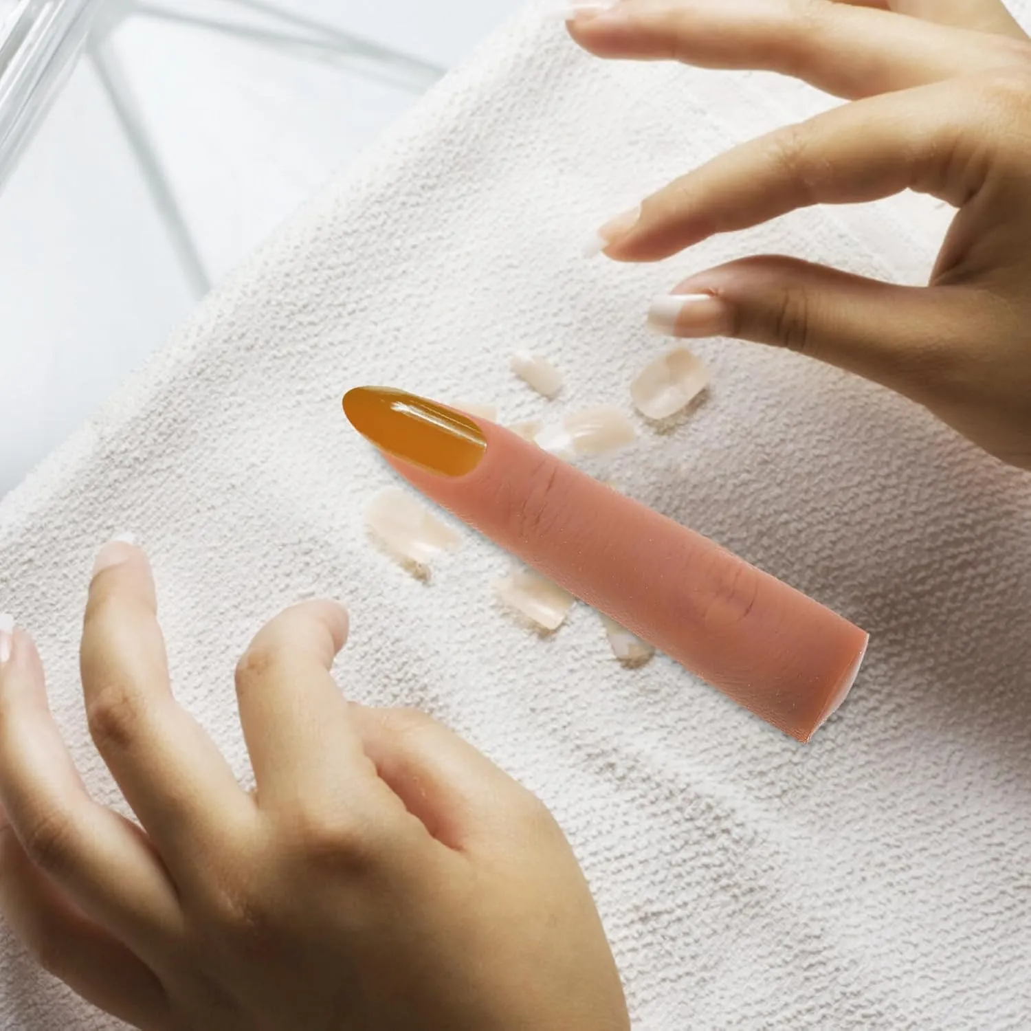 Finger for Nail Practice Silicone Nail Training Finger Nail Practice Fingers Flexible Nail Art Training Manicure Fingers for Acrylic Nails Art Diy Light Brown Finger Trainer