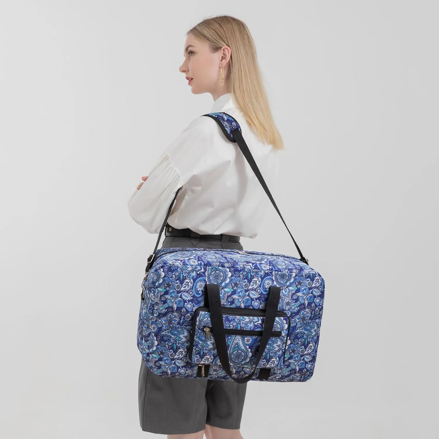 Foldable Travel Duffel Bag, Medium Women's Weekender and Overnight bag carry on Luggage bag for Women