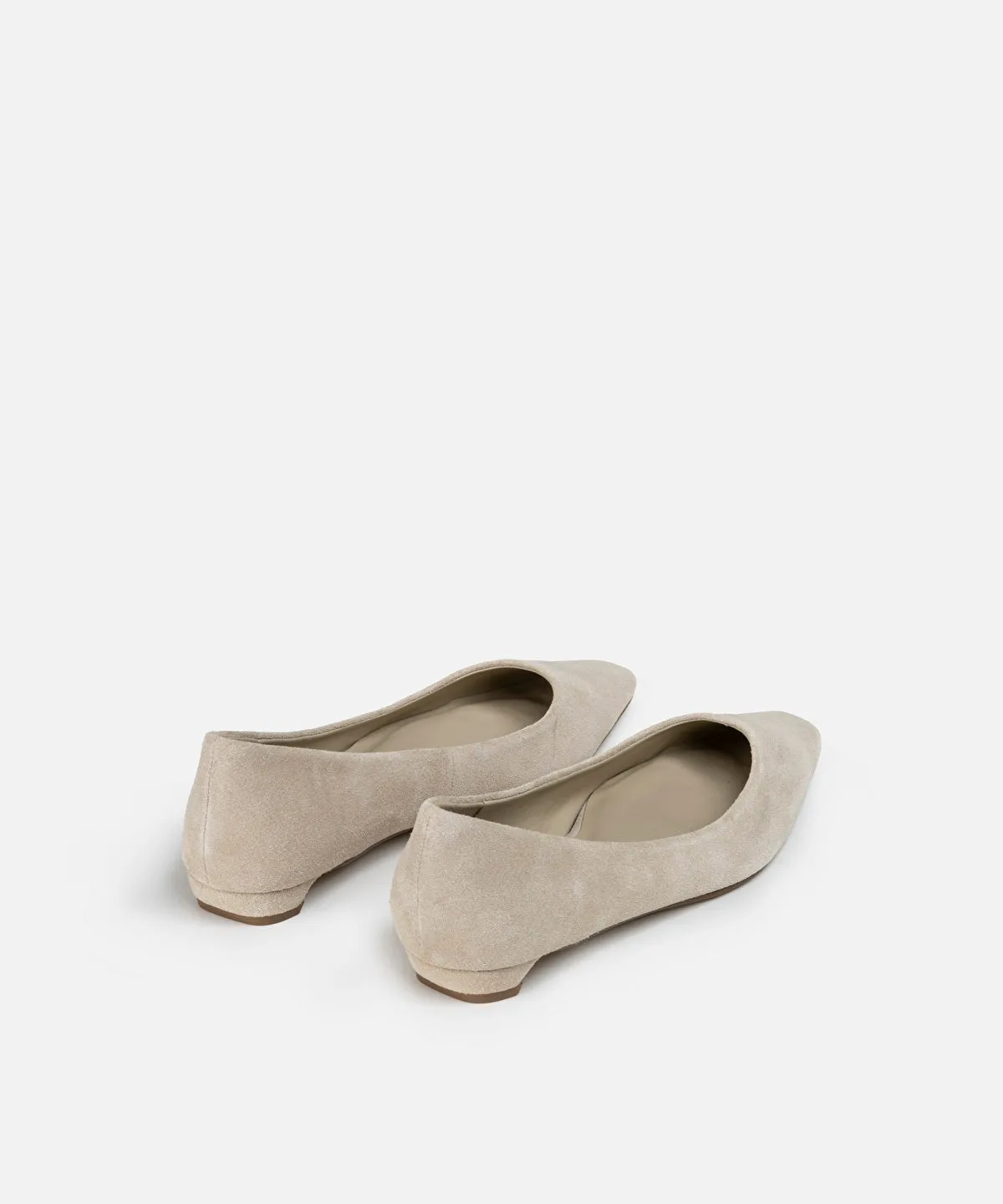 Kitten heel shoes