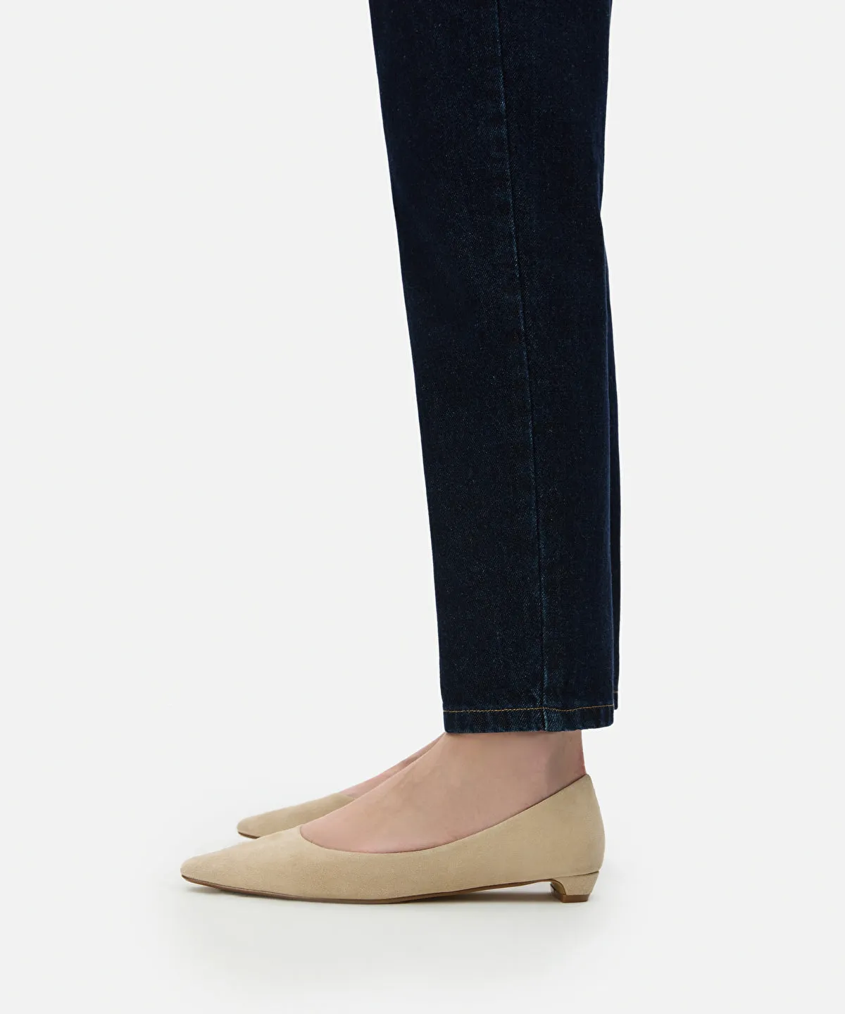 Kitten heel shoes