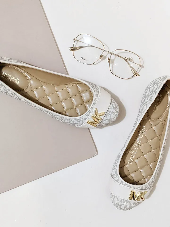 Michael Kors Jilly Logo Ballet Flat Vanilla
