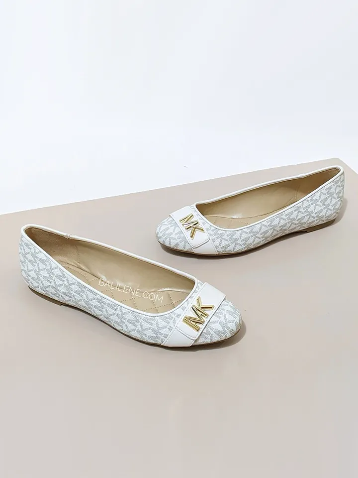Michael Kors Jilly Logo Ballet Flat Vanilla