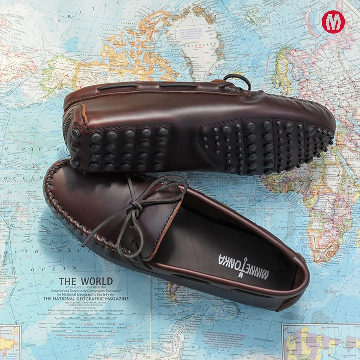 Minnetonka Men's Original Cowhide Driving Moccasin