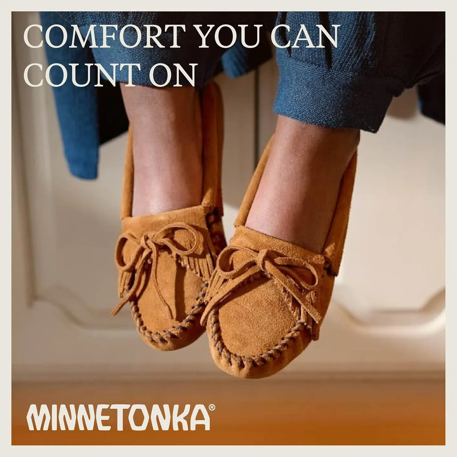 Minnetonka Women's Kilty Soft Leather Sole Moccasin