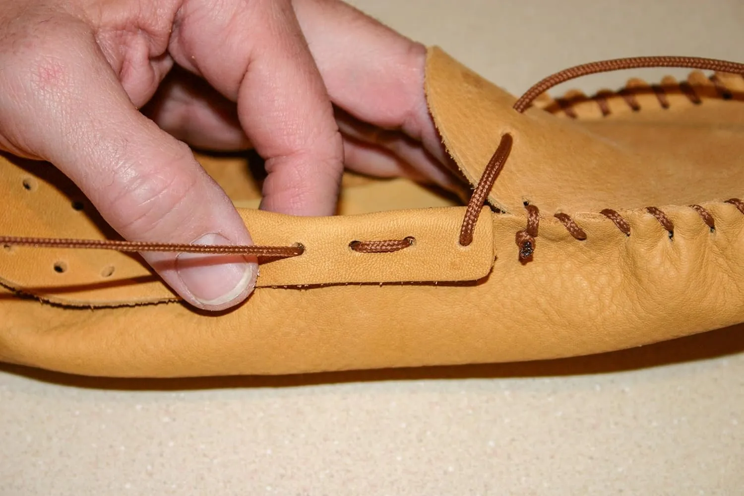 Realeather Adult Moccasin Leathercraft Kit, 4-5, Golden Tan