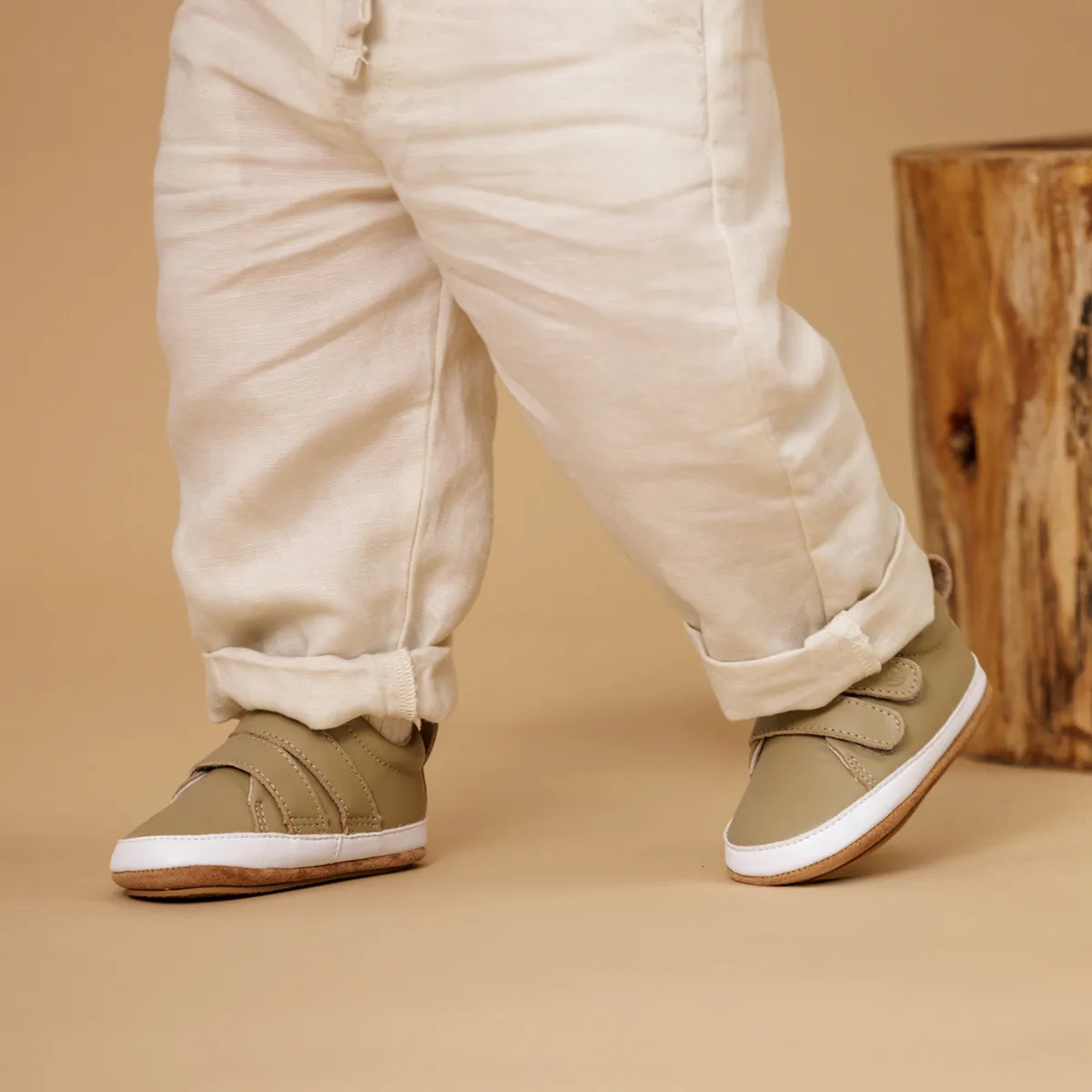 Scout Shoe || Sage