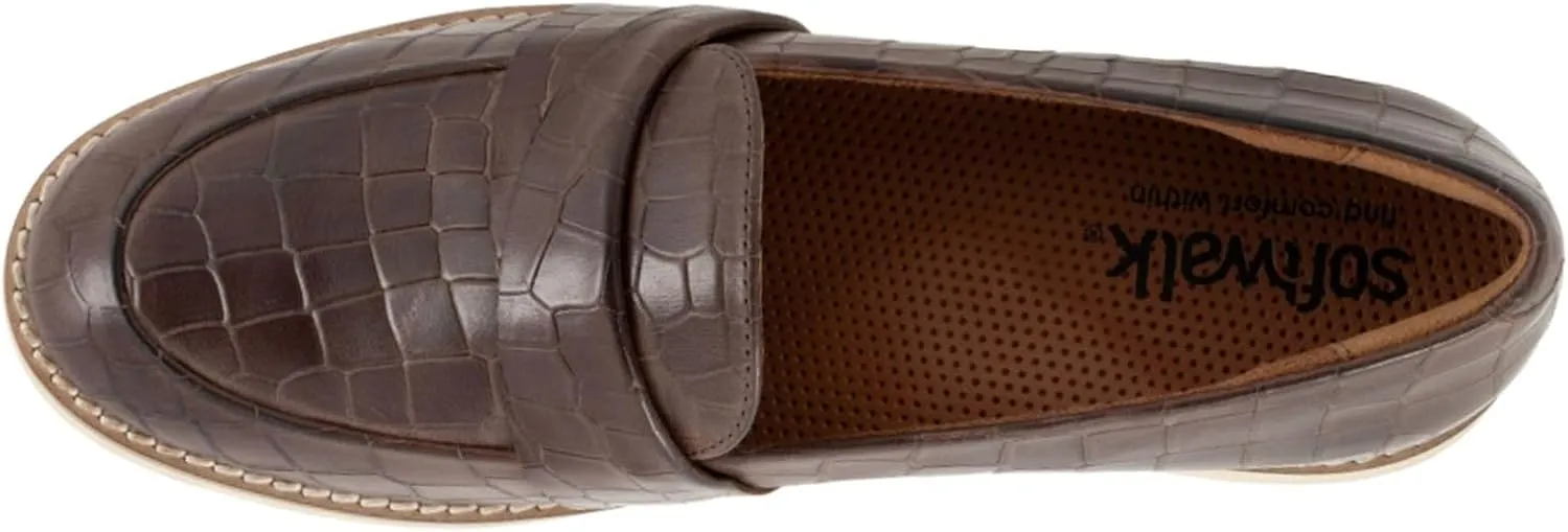 SoftWalk Women's Walsh Loafer