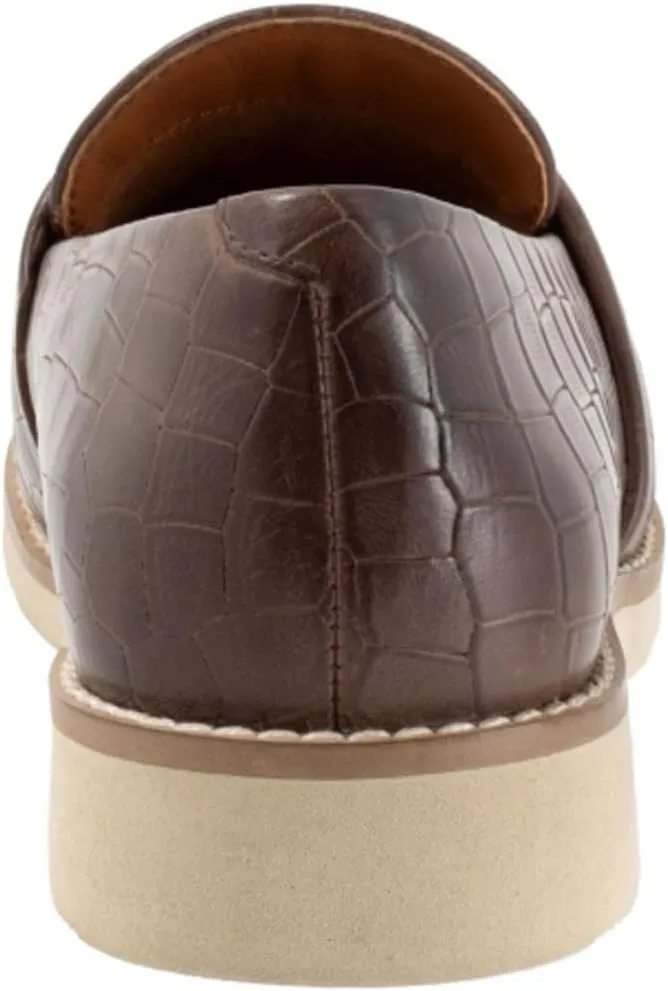 SoftWalk Women's Walsh Loafer