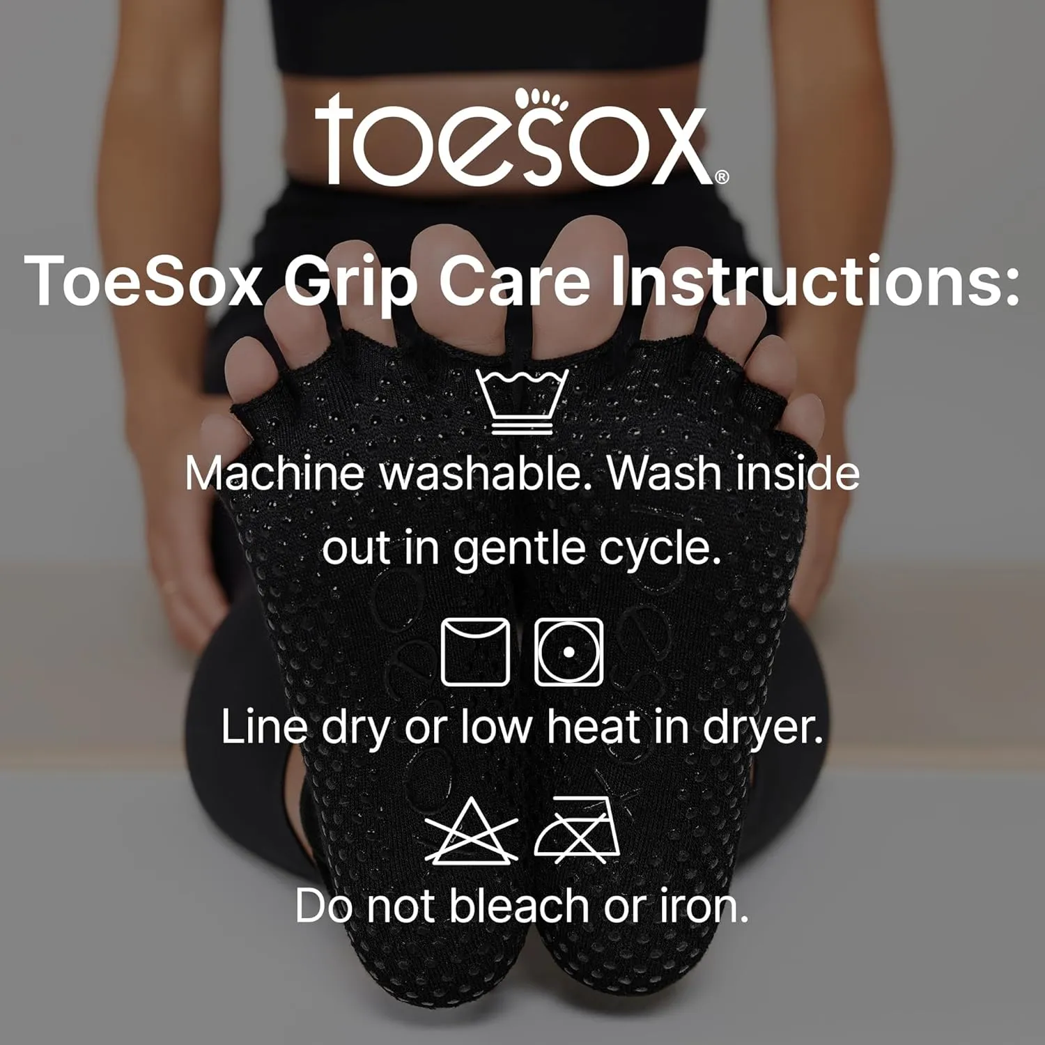 toesox Women's Grip Crew Socks - Non Slip Crew Full Toe for Yoga & Ballet