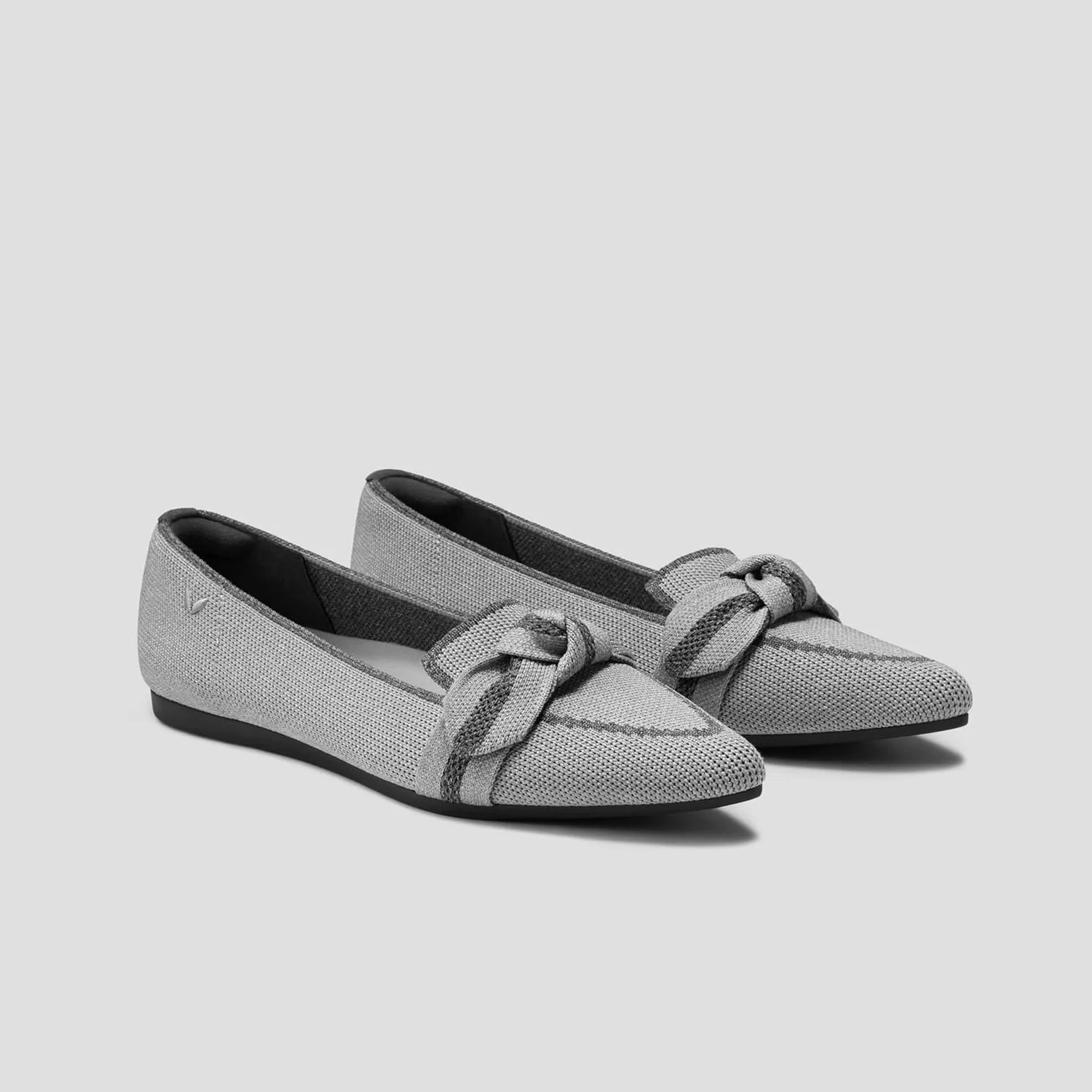 VIVAIA Michelle 2.0 Women's Casual Slip-on Loafer Flats with Elegant Pointed-Toe Silhouette lace-up Bow Shoes