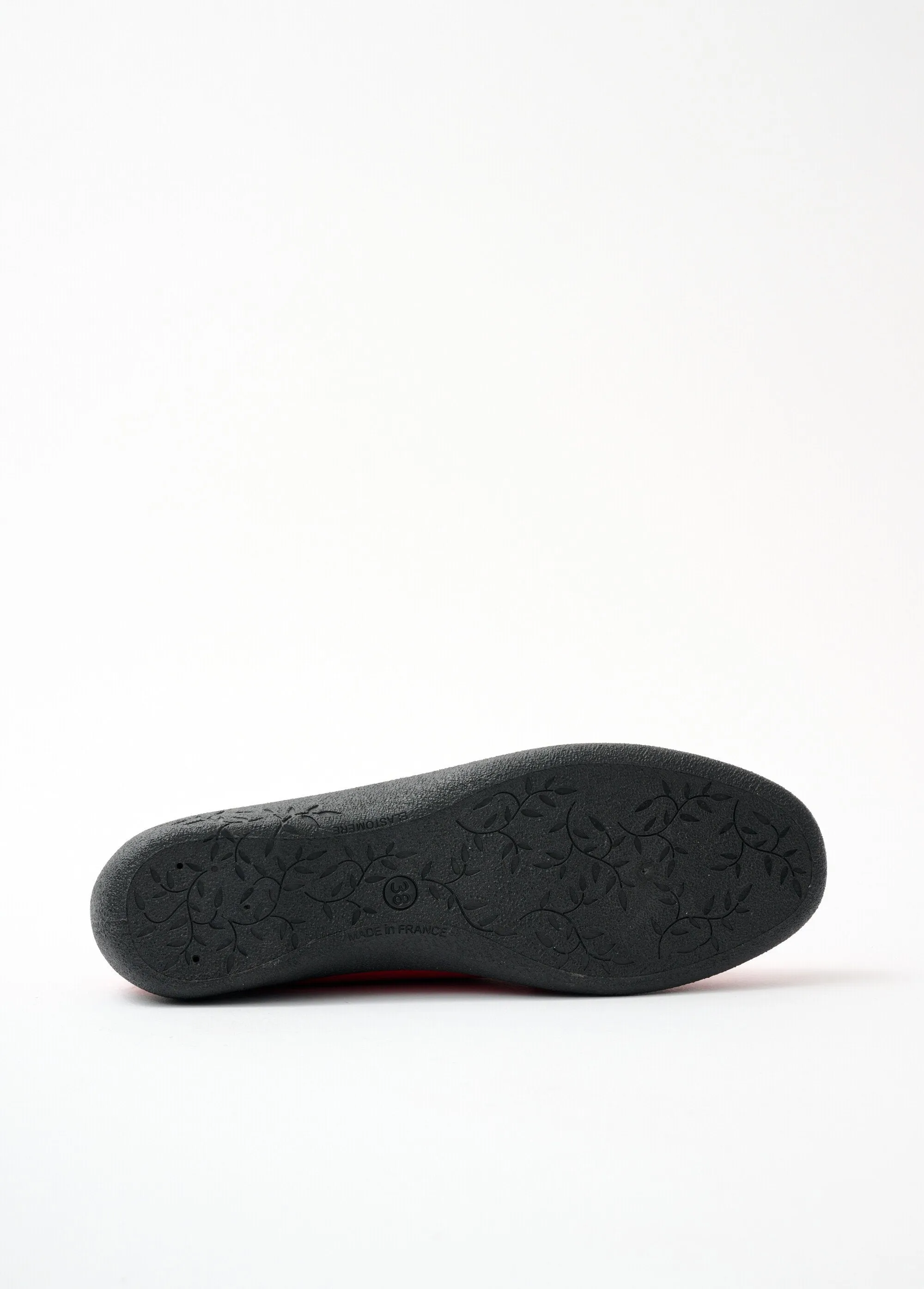 Wide width leather moccasins