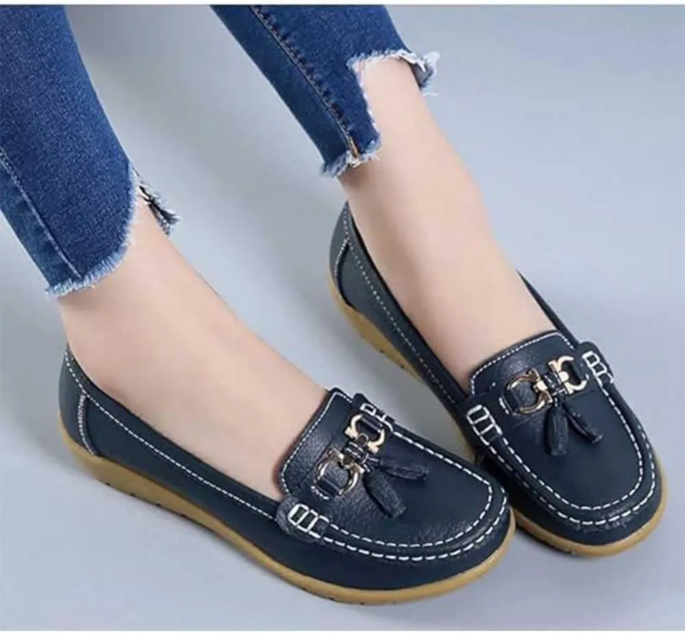 Women's Loafers Flat Metal Buckle Comfortable Lightweight Loafers Leather Slip-on Outdoor Driving Moccasion Boat Shoes for Women